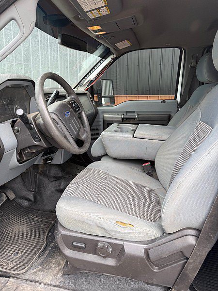 Used 2011 Ford F250 XLT w/ FX4 4X4 Off-Road Pkg image 7