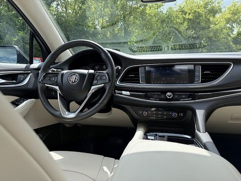 Used 2024 Buick Enclave Essence w/ Experience Buick Package AWD/4WD image 11