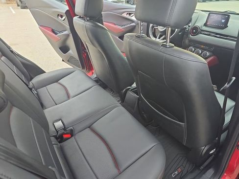 Used 2018 MAZDA CX-3 Touring image 11