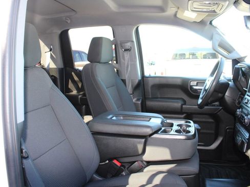 Used 2024 Chevrolet Silverado 1500 W/T w/ WT Value Package AWD/4WD image 25