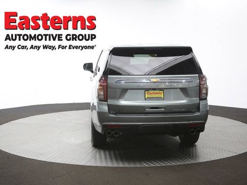 Used 2023 Chevrolet Suburban Premier image 41