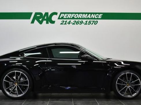 Used 2020 Porsche 911 Carrera image 5