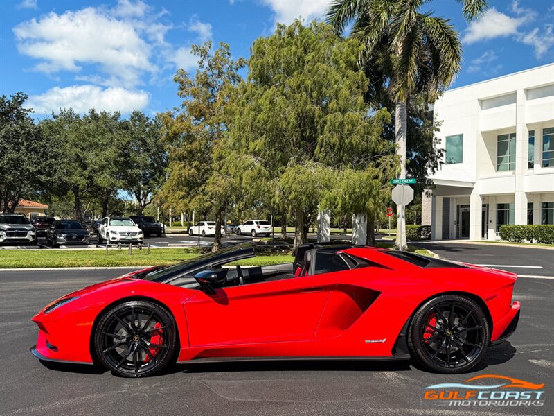 Used 2019 Lamborghini Aventador S AWD/4WD image 43