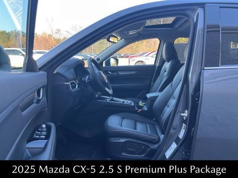 New 2025 MAZDA CX-5 AWD 2.5 S w/ Premium Plus Pkg image 21