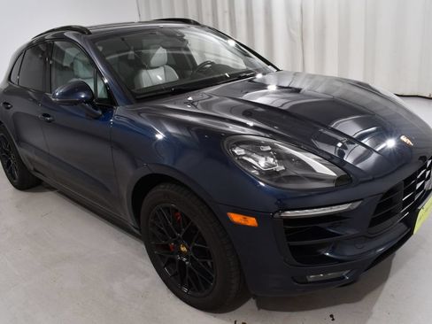 Used 2018 Porsche Macan GTS AWD/4WD image 5