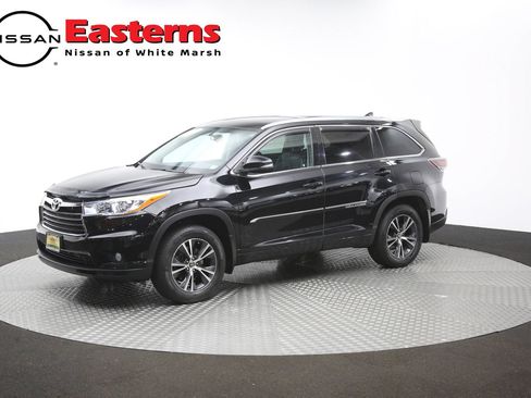 Used 2016 Toyota Highlander XLE AWD/4WD image 54