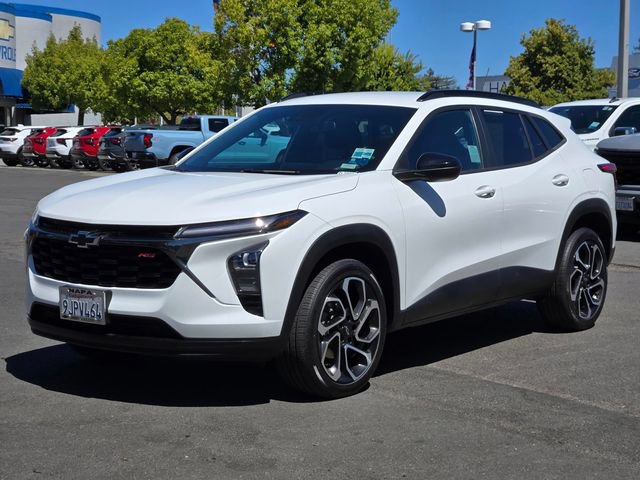 Used 2024 Chevrolet Trax RS w/ Driver Confidence Package FWD image 9