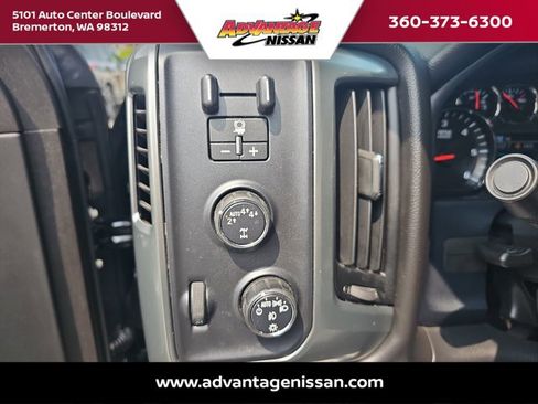 Used 2018 Chevrolet Silverado 1500 LT image 10