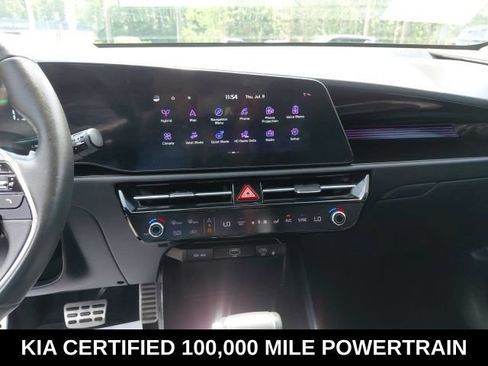 Certified 2023 Kia Niro SX Touring FWD image 12