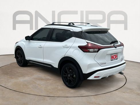 Used 2024 Nissan Kicks SR w/ SR Premium Package FWD image 8