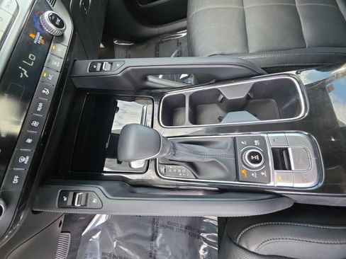 Used 2021 Kia Telluride EX w/ EX Premium Package AWD/4WD image 27