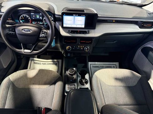 Used 2022 Ford Maverick XLT image 29