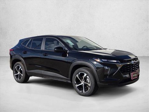 New 2026 Chevrolet Trax RS image 7