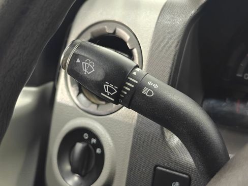 Used 2016 Ford E-350 and Econoline 350 Super Duty w/ Power Windows & Locks Group RWD image 9