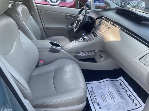 Used 2013 Toyota Prius Two FWD image 22