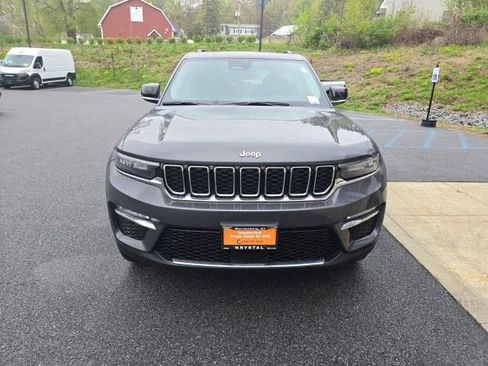 Used 2023 Jeep Grand Cherokee 4WD 4xe image 2