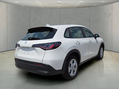 Used 2025 Honda HR-V LX