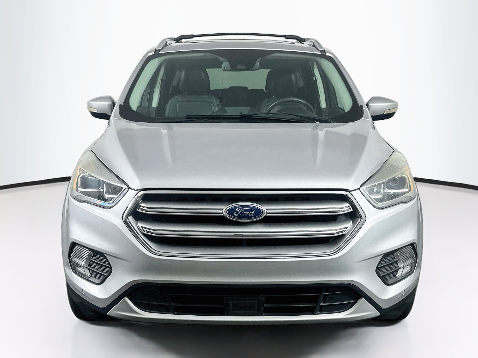 Used 2017 Ford Escape Titanium w/ Equipment Group 301A FWD image 2