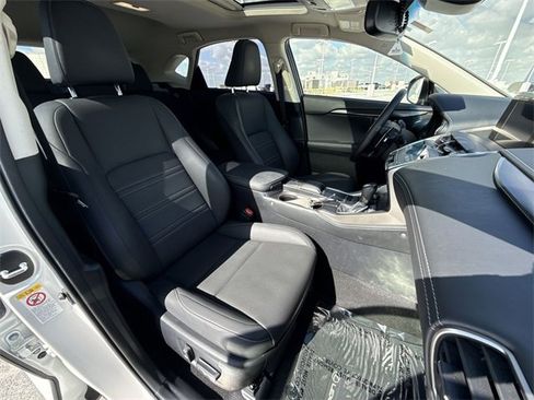 Used 2018 Lexus NX 300 FWD image 26