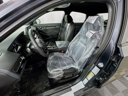 Used 2023 Honda Civic Sport image 7