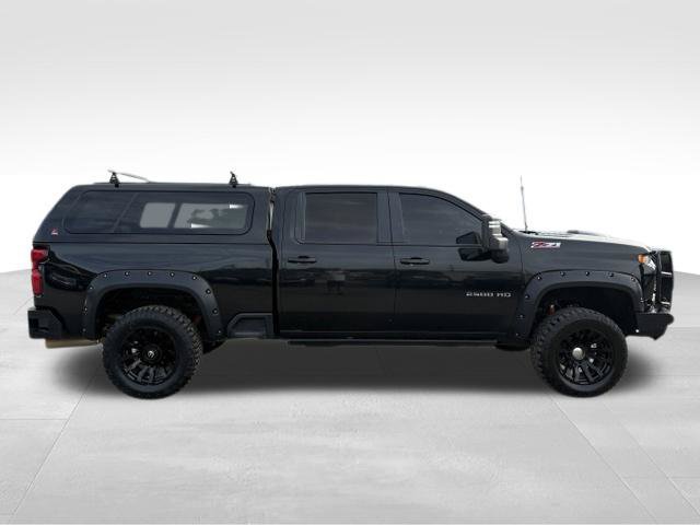 Used 2023 Chevrolet Silverado 2500 LT AWD/4WD image 9