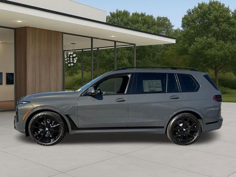 New 2026 BMW X7 xDrive40i w/ M Sport Package image 13
