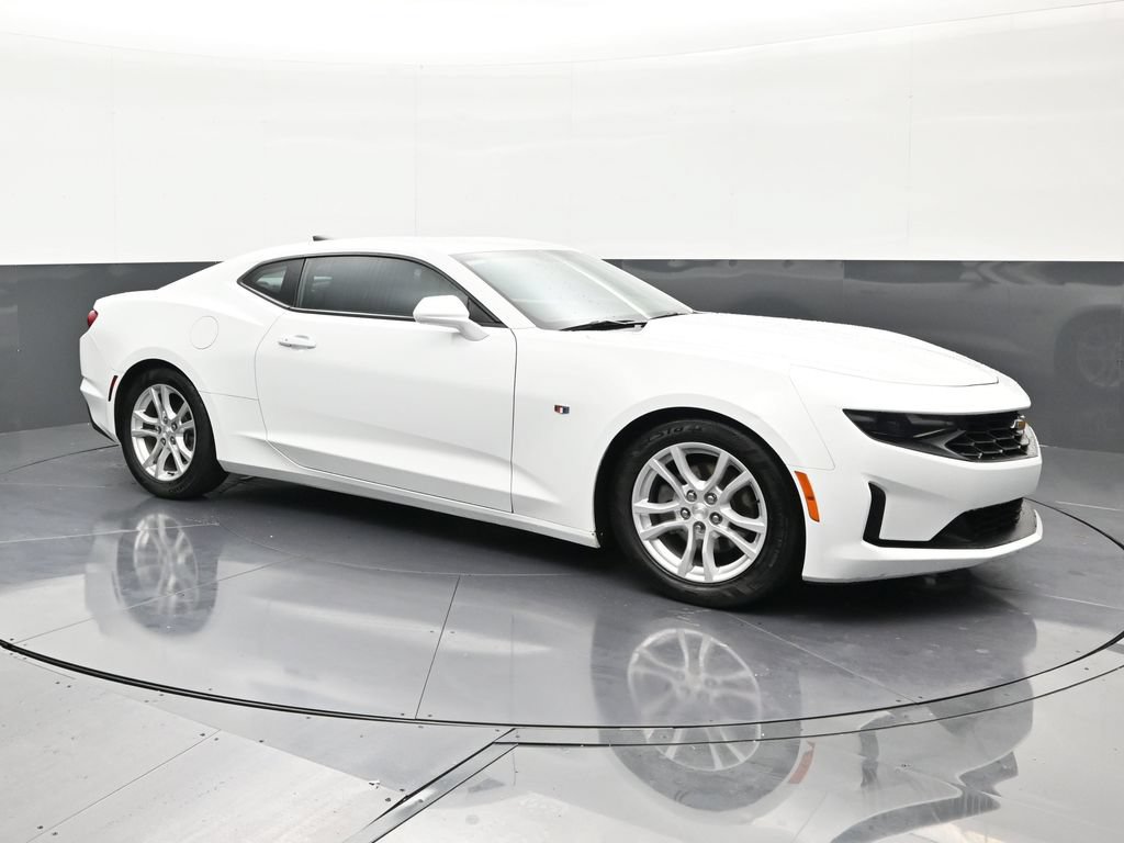 Used 2021 Chevrolet Camaro LS RWD image 7