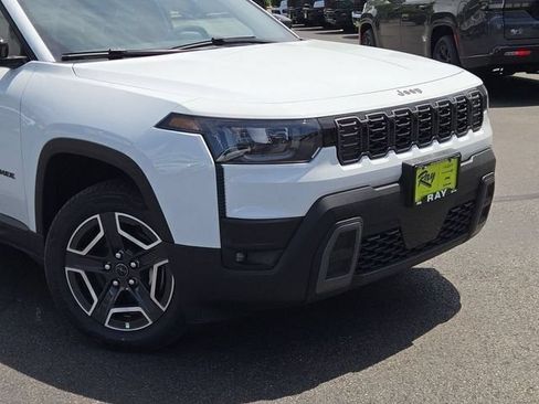 New 2026 Jeep Cherokee Limited AWD/4WD image 2