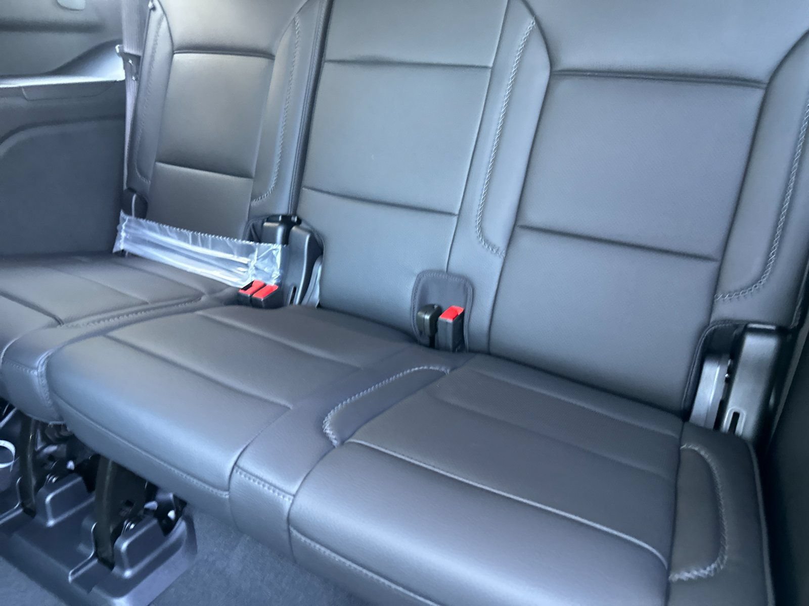 New 2026 GMC Yukon Denali w/ Sun & Power Step Package AWD/4WD image 15