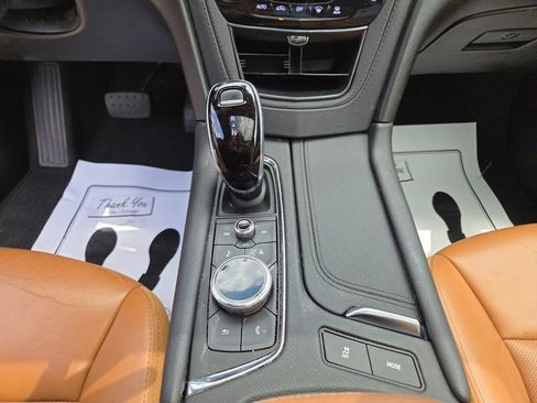Used 2020 Cadillac XT5 Premium Luxury FWD image 26