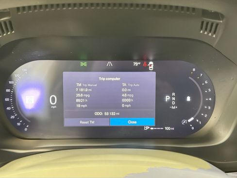 Certified 2023 Volvo XC60 B5 Plus w/ Climate Package AWD/4WD image 11