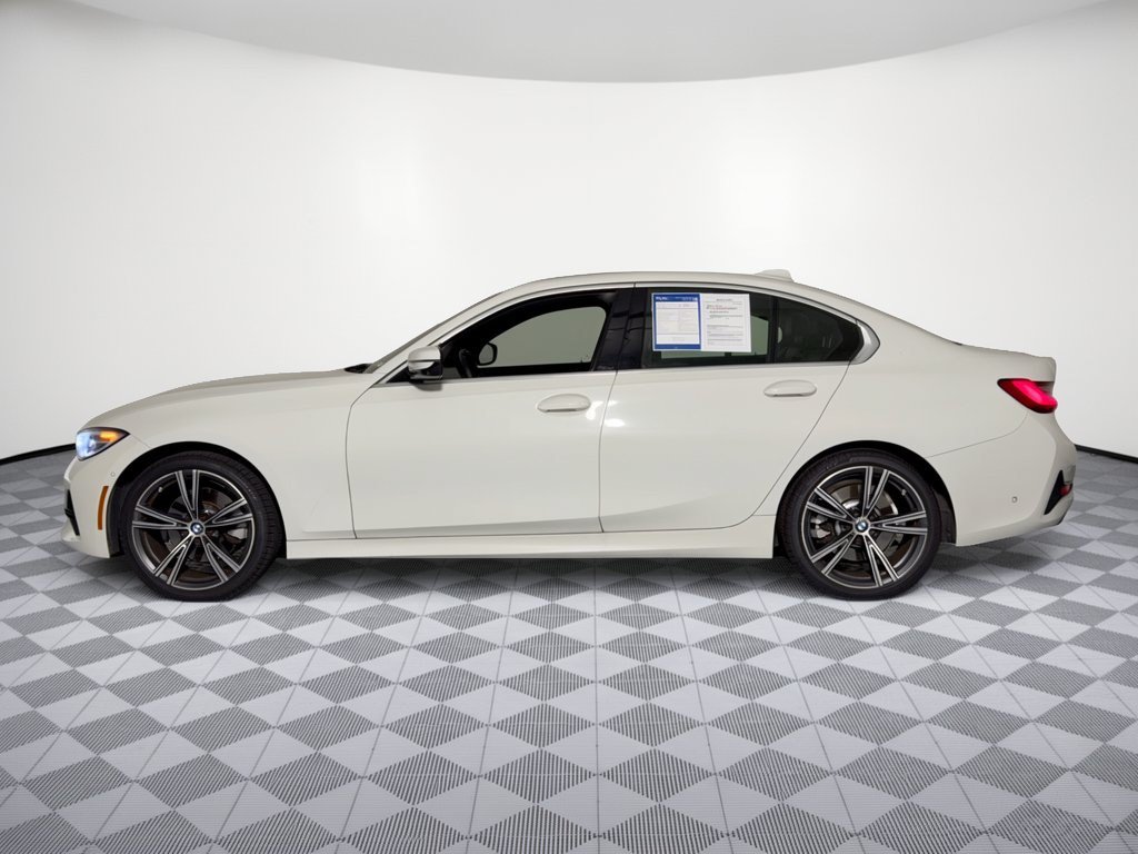Used 2021 BMW 330i Sedan w/ Convenience Package RWD image 2