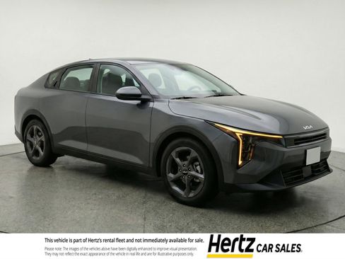 Used 2025 Kia K4 FWD image 1
