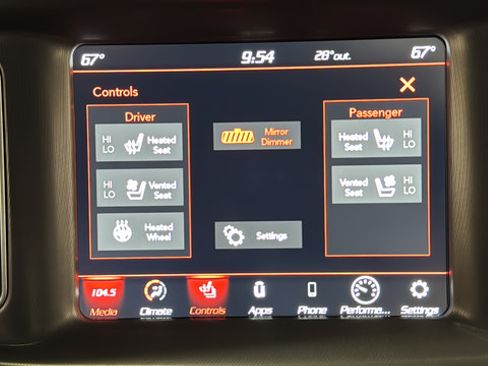 Used 2022 Dodge Charger Scat Pack w/ Dynamics Package RWD image 18