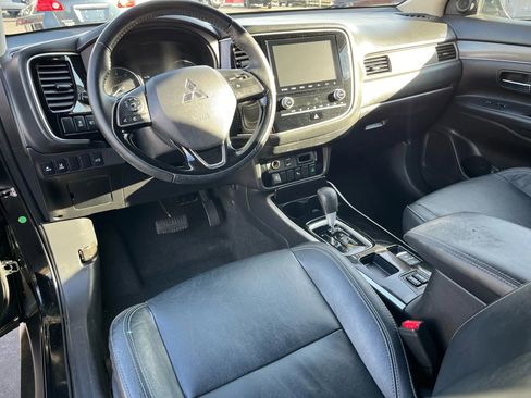 Used 2020 Mitsubishi Outlander SEL image 12