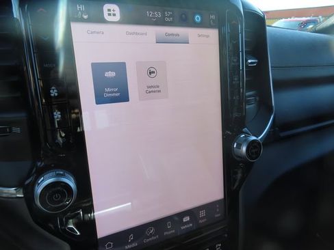 Used 2025 RAM 3500 Laramie image 28