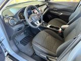 Used 2023 Nissan Kicks SV image 2