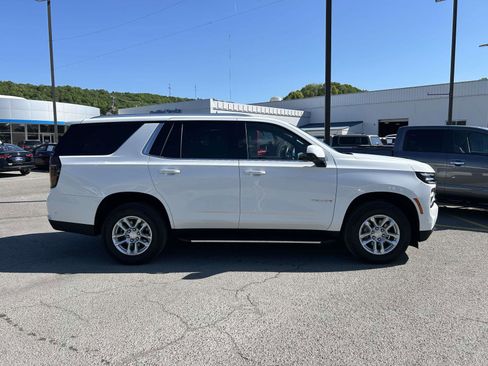Used 2025 Chevrolet Tahoe LT image 2