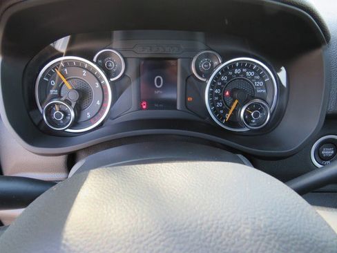 New 2022 RAM 3500 Tradesman image 45