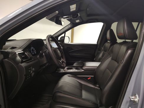 Used 2026 Honda Ridgeline TrailSport image 10