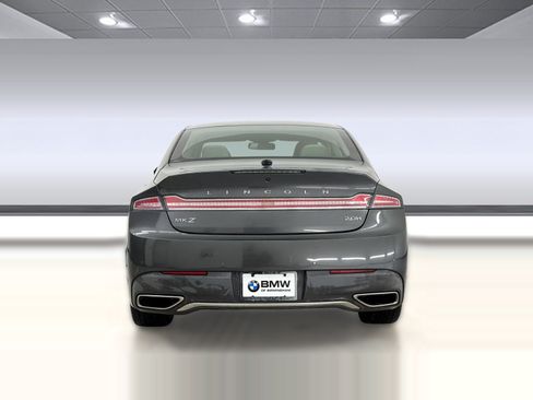 Used 2017 Lincoln MKZ Select w/ Technology Package FWD image 10