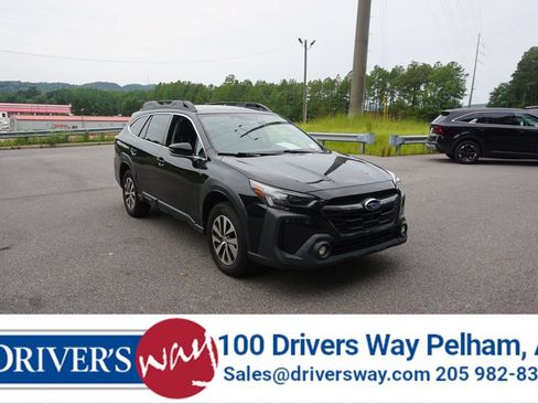 Used 2024 Subaru Outback Premium AWD/4WD image 1