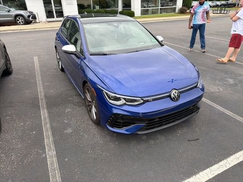 Used 2024 Volkswagen Golf R AWD/4WD image 11