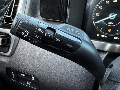 Used 2023 Kia Sorento SX image 26