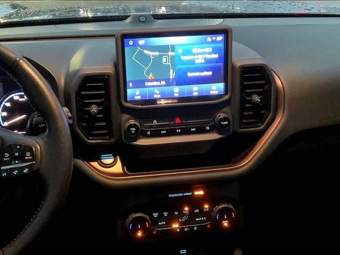 Used 2022 Ford Bronco Sport Outer Banks w/ Tech Package image 11