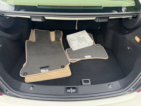 Used 2012 Mercedes-Benz C 300 4MATIC Sedan image 16