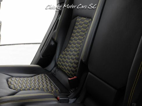 Used 2021 Lamborghini Urus AWD/4WD image 65
