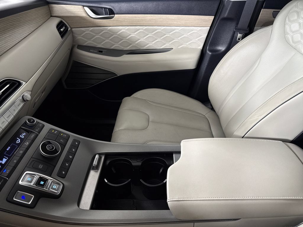 Used 2022 Hyundai Palisade Calligraphy FWD image 22