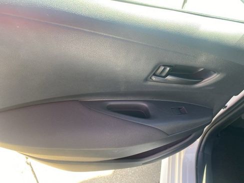 Used 2024 Toyota Corolla LE image 12