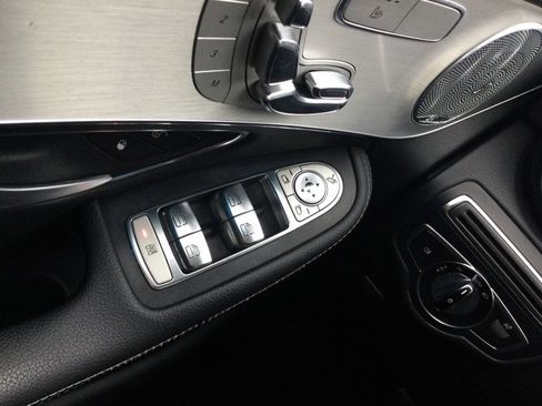 Used 2017 Mercedes-Benz GLC 43 AMG 4MATIC image 33